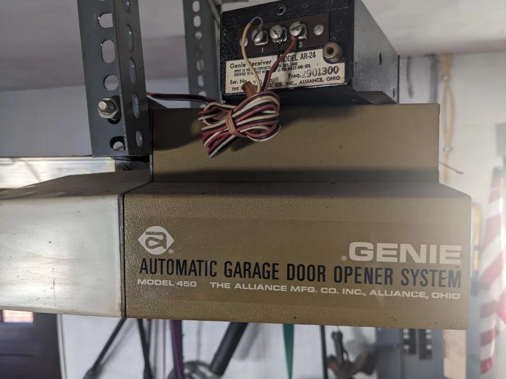 Genie Automatic Garage Door Opener Model 450