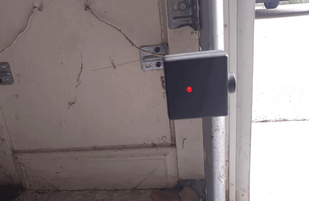 Genie Garage Door Opener Red Light Blinking