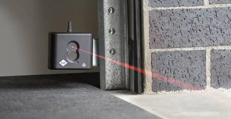 Genie Garage Door Opener Flashing Red