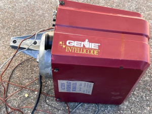 Genie Intellicode Garage Door Opener Owner'S Manual