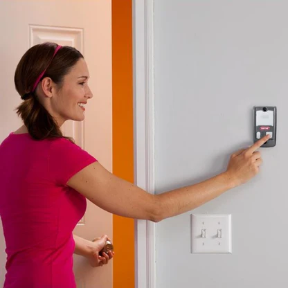 Genie Excelerator Garage Door Opener Three Function Wall Console