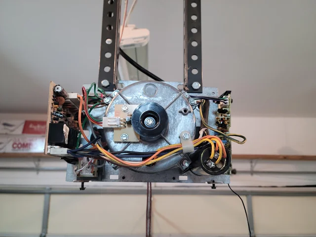 Genie Garage Door Opener Motor Opens But Won'T Close