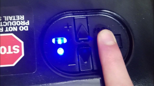 Genie Garage Door Opener Remote Won'T Work Purple Light