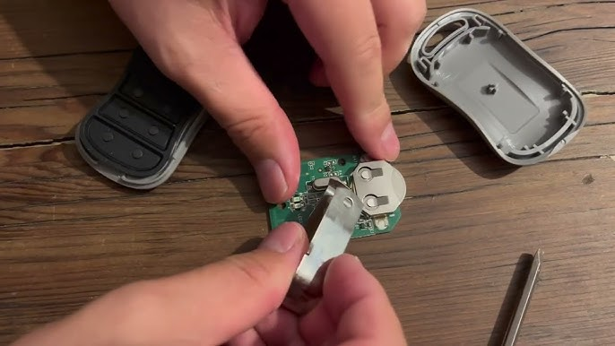 How To Change Batteries In Genie Garage Door Openers