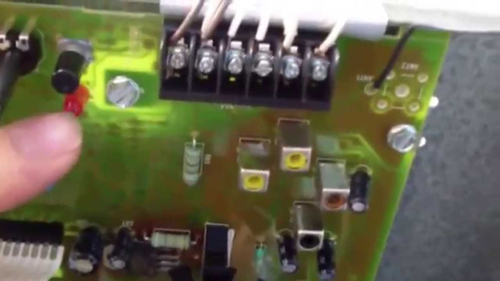 Genie Garage Door Opener No Power To Sensors